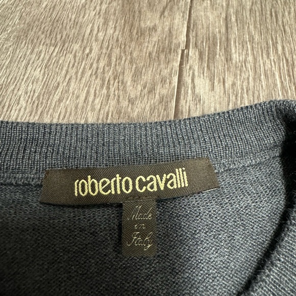 Sweater - Picture 4 of 5